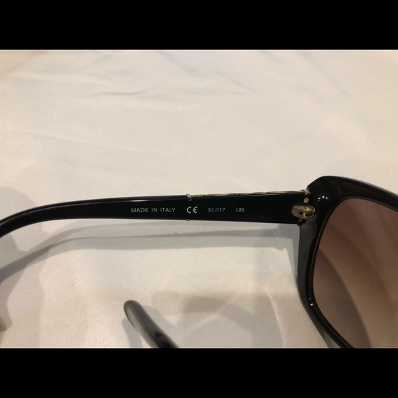 Michael Kors Mila Ladies Sunglasses & Case - Picture 6 of 7